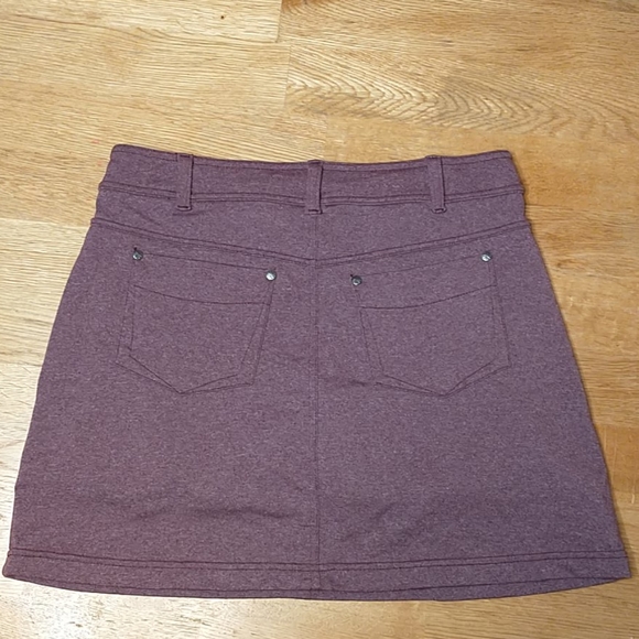Athleta Bettona Performance Skort Size S - Picture 4 of 12